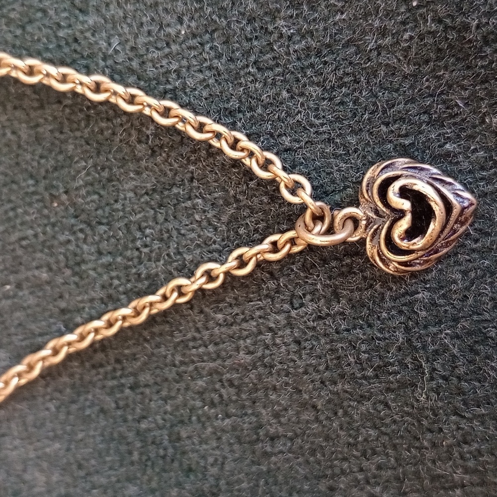 🧡2/$10 EUC PREMIER DESIGNS Gold Heart Pendant Ankle Bracelet - Picture 5 of 5